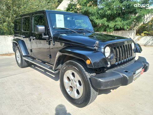 Jeep Wrangler 2012 черный - фото 3