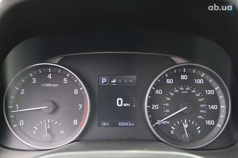 Hyundai Elantra 2016 - фото 17