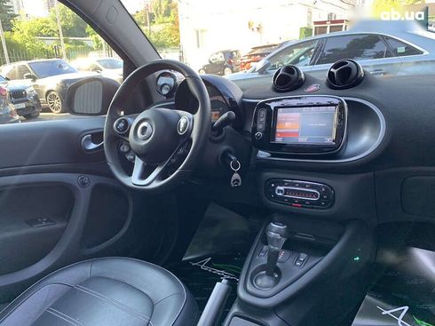 Smart Fortwo 2019 - фото 26