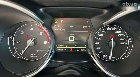 Alfa Romeo Stelvio 2017 - фото 30