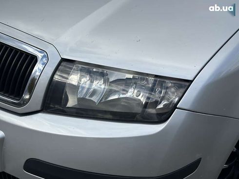 Skoda Fabia 2006 - фото 12