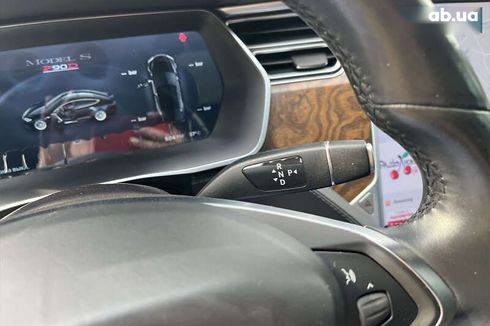 Tesla Model S 2016 - фото 15
