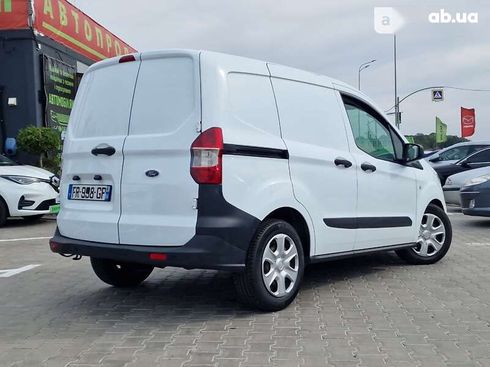 Ford Transit Courier 2020 - фото 14