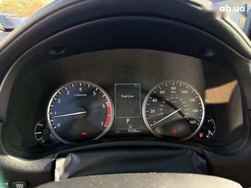 Lexus NX 2021 - фото 16