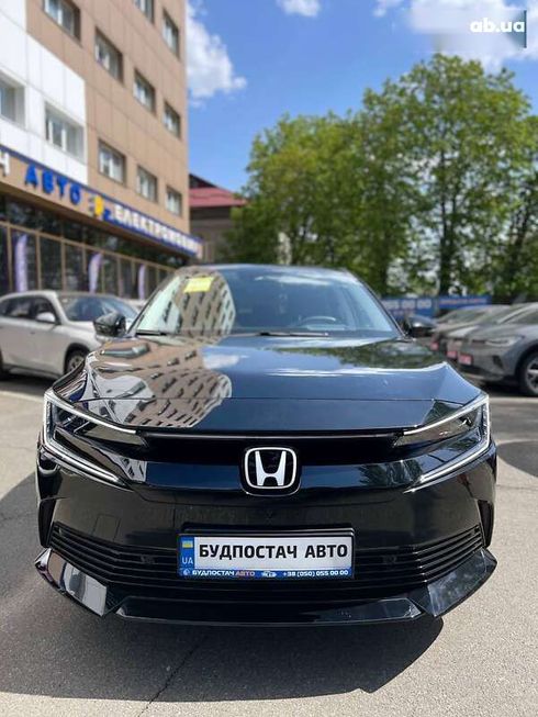 Honda e:NP2 2024 - фото 9