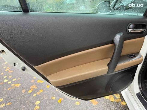 Mazda 6 2011 белый - фото 17