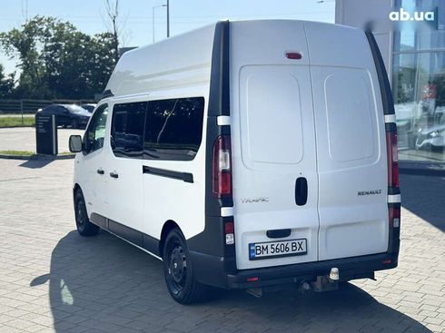Renault Trafic 2016 - фото 6