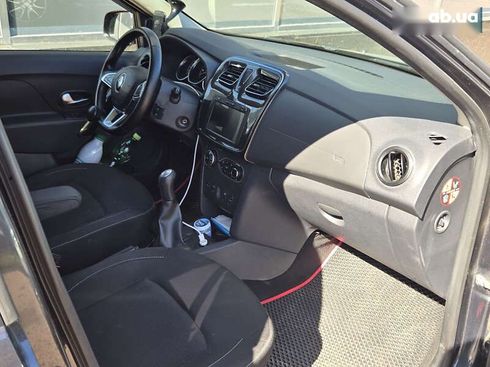 Renault Logan 2021 - фото 10
