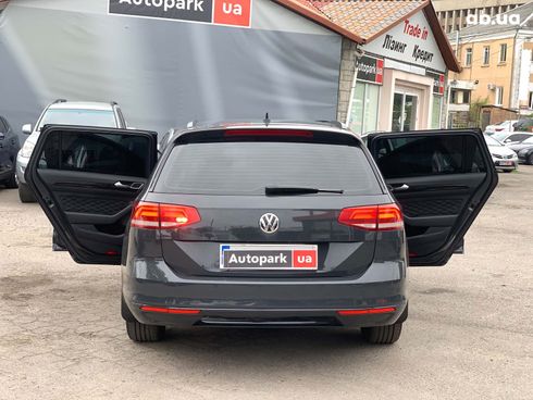 Volkswagen passat b8 2017 серый - фото 16