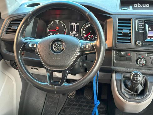 Volkswagen Transporter 2015 белый - фото 27