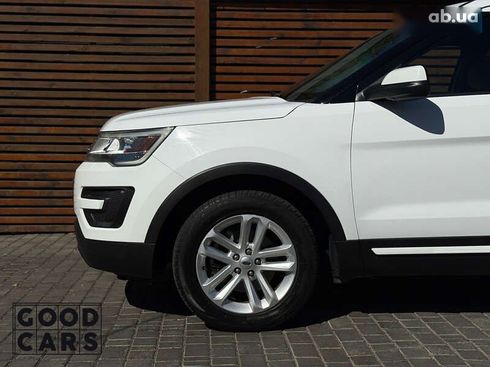 Ford Explorer 2017 - фото 10