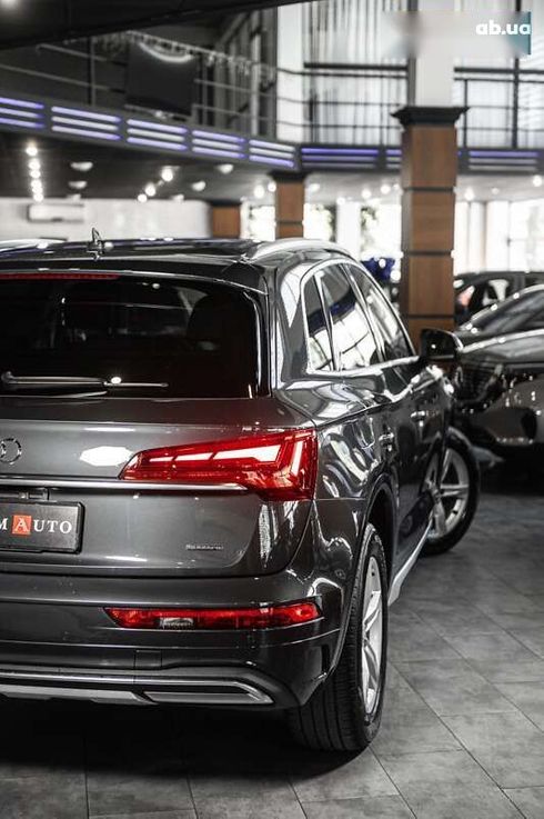 Audi Q5 2021 - фото 9