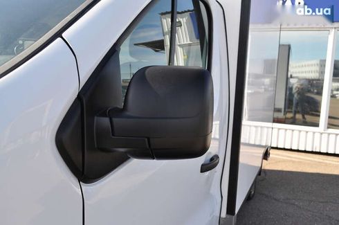 Opel Vivaro 2017 - фото 12