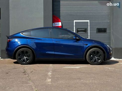 Tesla Model Y 2024 - фото 11