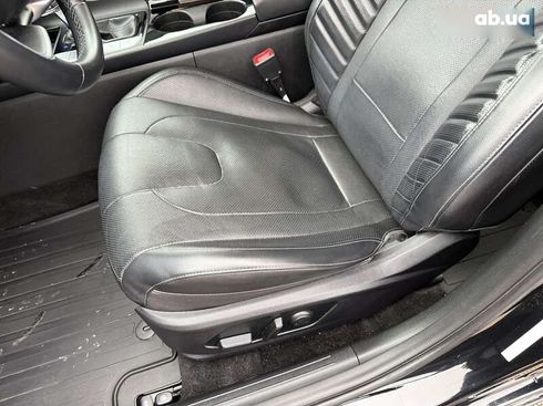 Hyundai Elantra 2021 - фото 11