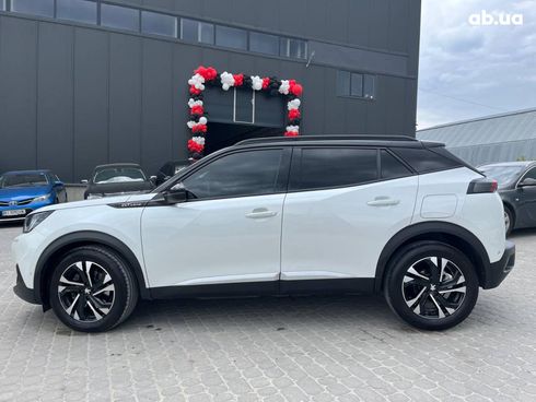 Peugeot 2008 2020 белый - фото 8