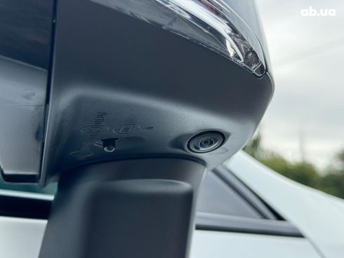 Volvo XC60 2023 белый - фото 9