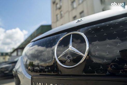 Mercedes-Benz EQE-Класс 2023 - фото 12