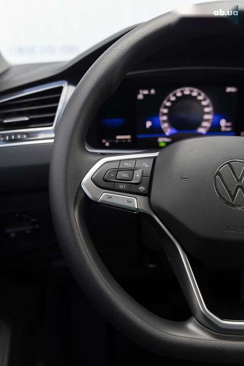 Volkswagen Tiguan 2022 - фото 27