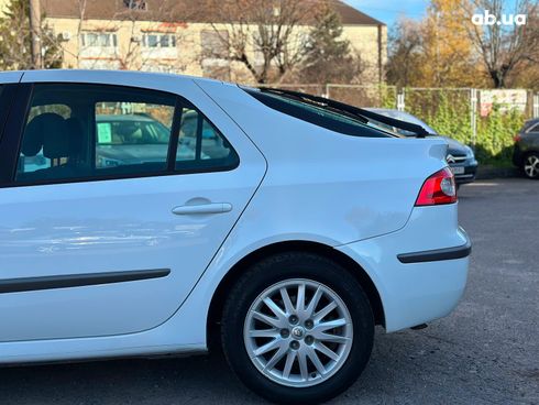 Renault Laguna 2007 белый - фото 14