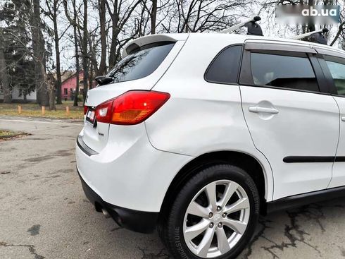 Mitsubishi Outlander 2015 - фото 17