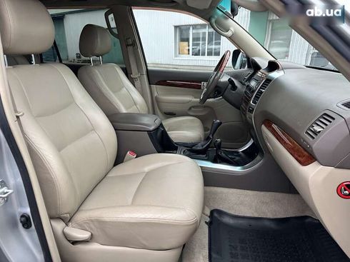 Toyota Land Cruiser Prado 2006 - фото 27