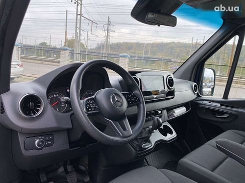 Mercedes-Benz Sprinter 2021 - фото 29