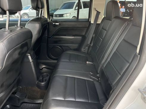 Jeep Patriot 2014 белый - фото 35