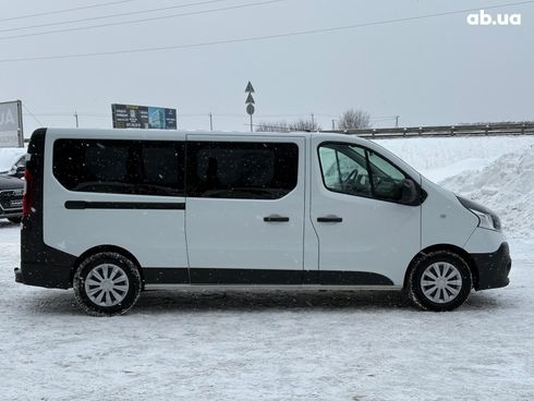 Renault Trafic 2019 белый - фото 12