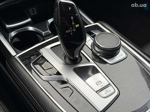 BMW 7 серия 2015 - фото 24