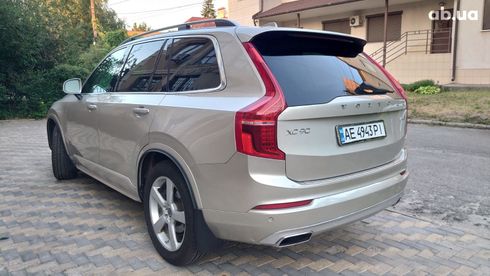 Volvo XC90 2016 - фото 2