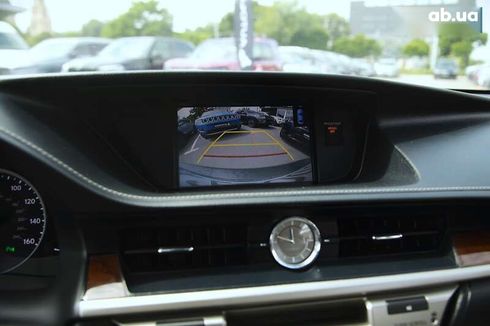 Lexus ES 2015 - фото 16