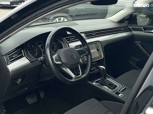 Volkswagen Passat 2020 - фото 30