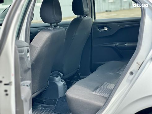 Peugeot 301 2017 белый - фото 15