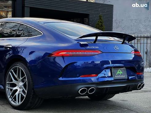 Mercedes-Benz AMG GT 4 2019 - фото 20