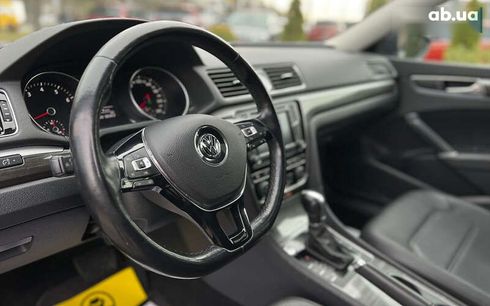 Volkswagen Passat 2017 - фото 26