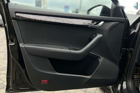 Skoda Octavia 2017 - фото 16