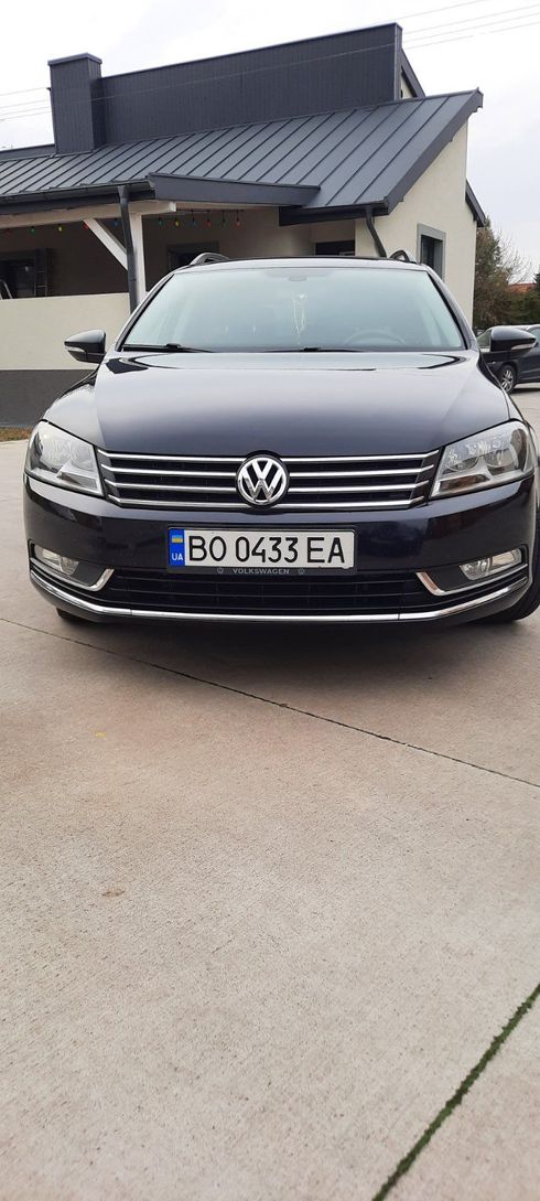 Volkswagen Passat 2012 черный - фото 2
