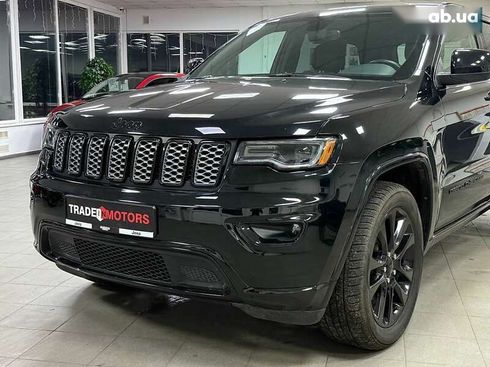 Jeep Grand Cherokee 2020 - фото 3