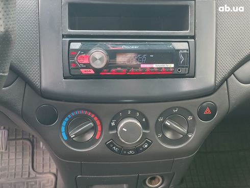 Chevrolet Aveo 2008 черный - фото 19