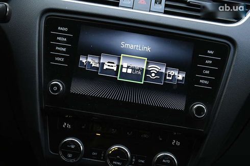 Skoda Octavia 2017 - фото 29