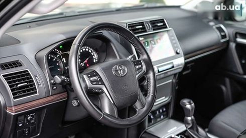 Toyota Land Cruiser Prado 2021 - фото 14