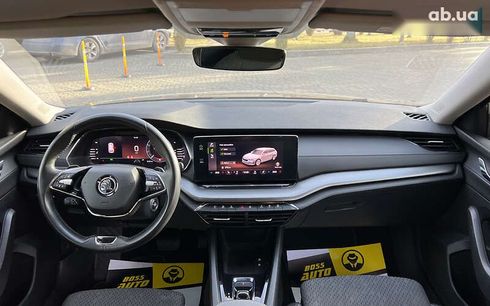 Skoda Octavia 2022 - фото 13