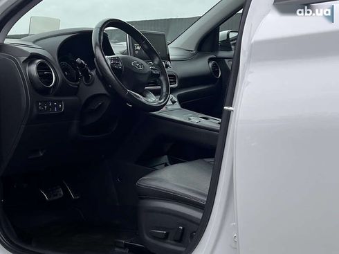 Hyundai Kona Electric 2021 - фото 28