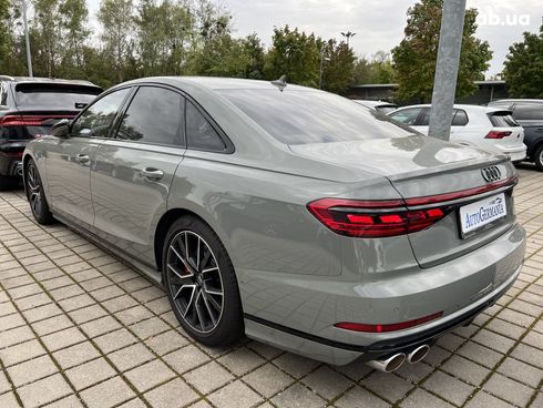 Audi S8 2020 - фото 17