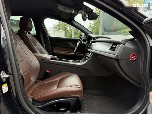 Jaguar XF 2016 - фото 14