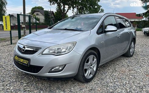 Opel Astra 2012 - фото 3
