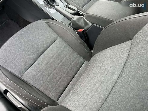 Skoda Octavia 2020 - фото 30