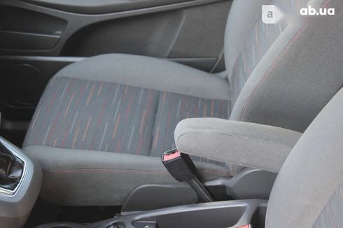 Ford C-Max 2010 - фото 11