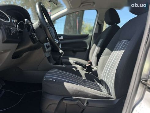 Ford Focus 2009 - фото 27